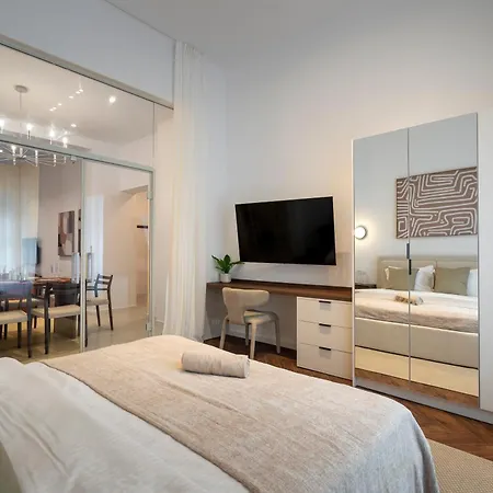 公寓 Designer 4br Retreat - Chic & - Steps To Old Town 布加勒斯特